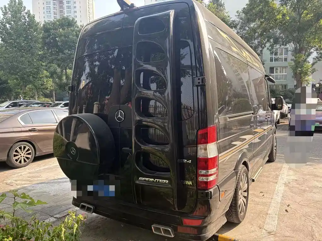 Mercedes-Benz Sprinter — миниатюра 11