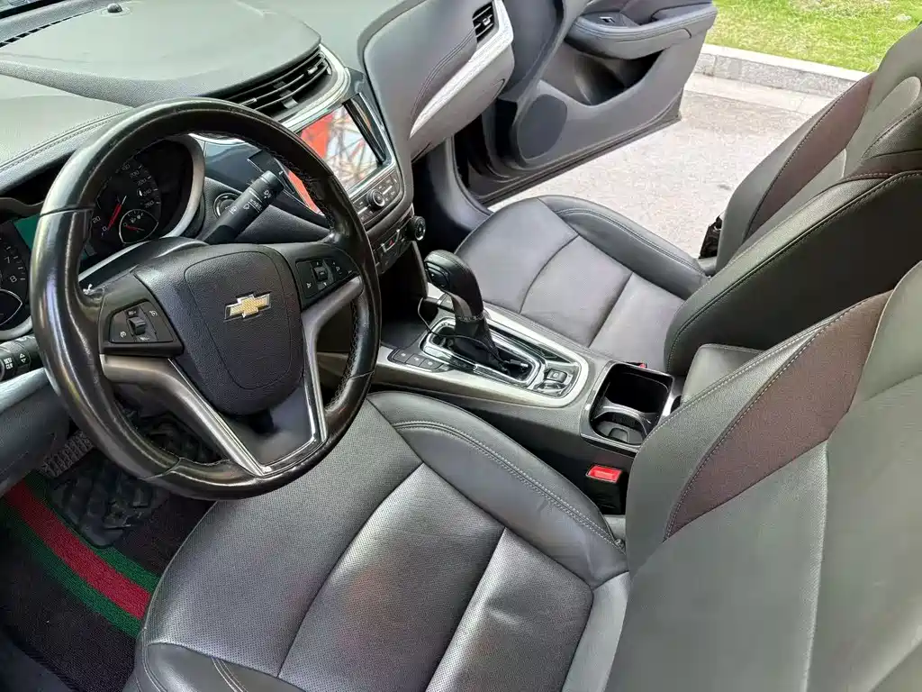 Chevrolet Malibu — миниатюра 9