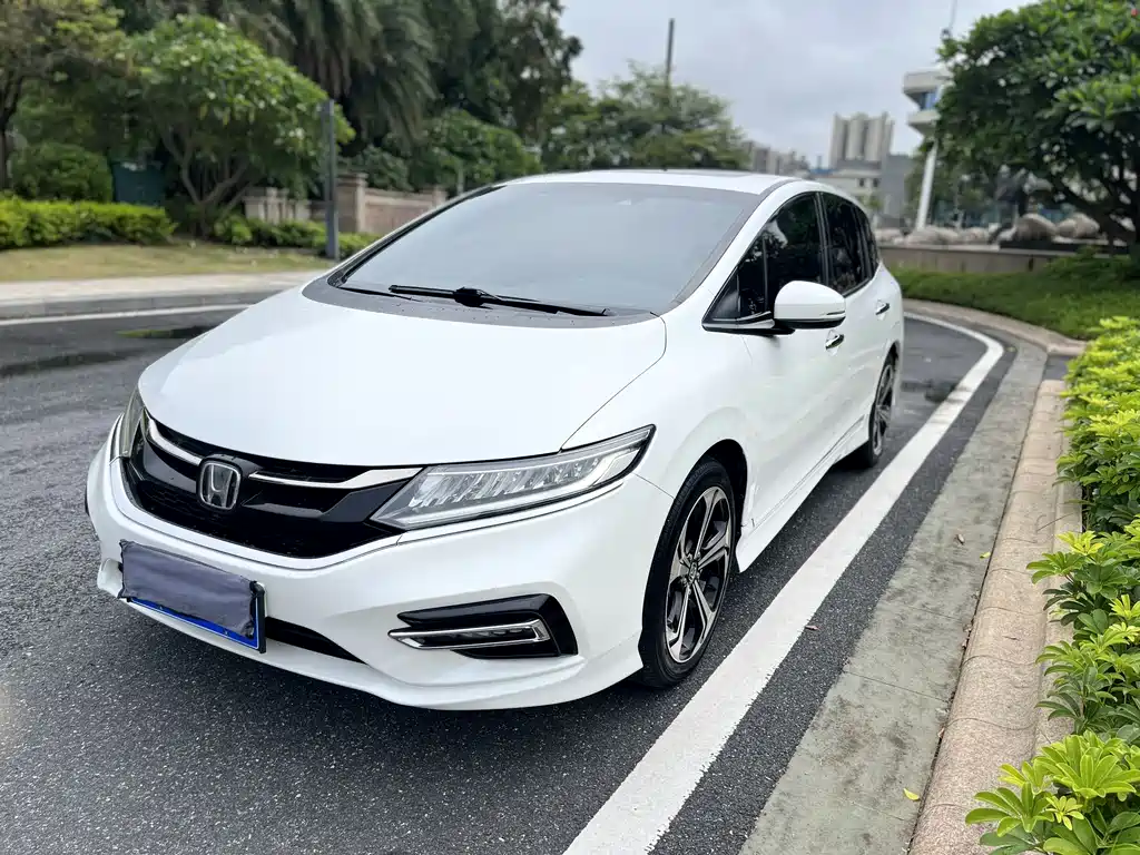 Honda Jade 2019