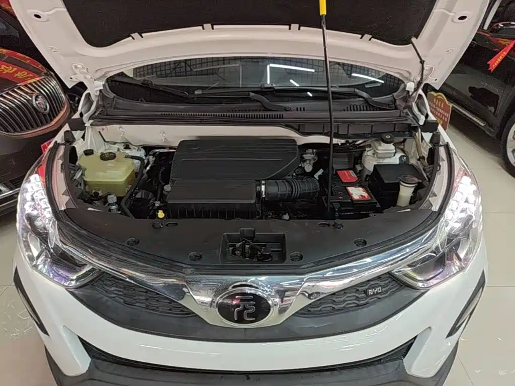 BYD Yuan — миниатюра 20