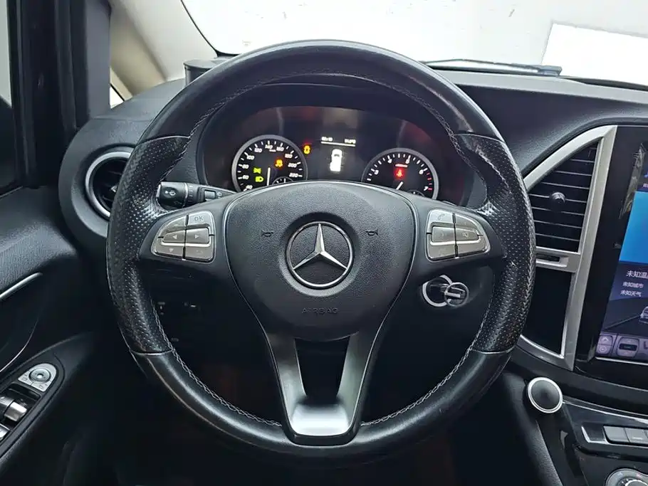 Mercedes-Benz Vito — миниатюра 15