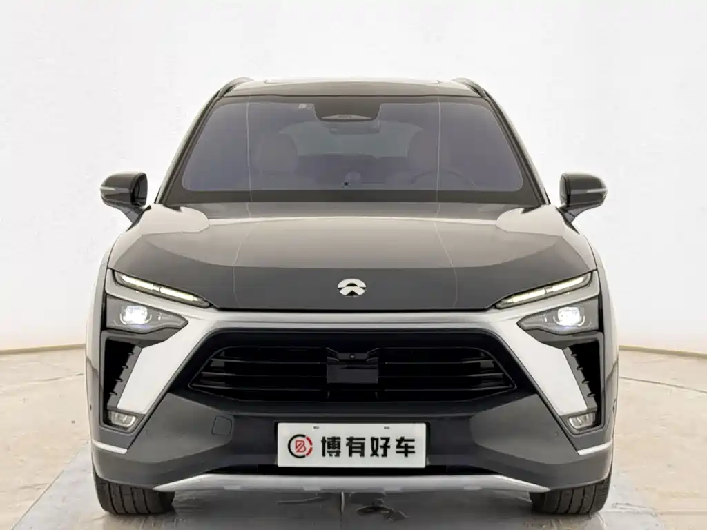NIO ES8 — миниатюра 5