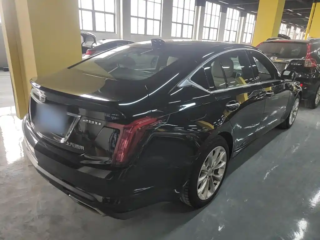 Cadillac CT5 — миниатюра 7