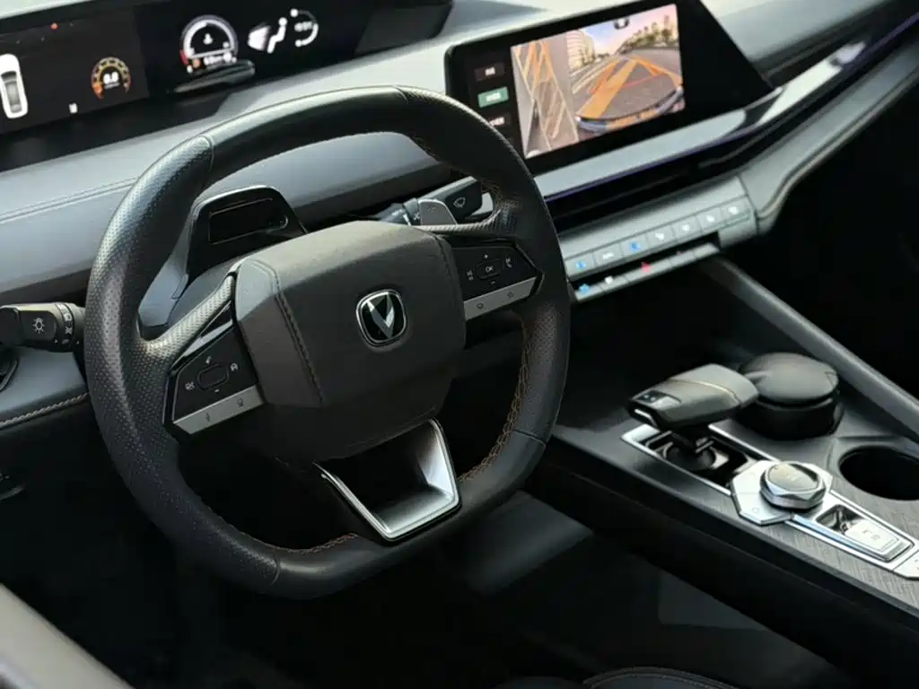 Changan UNI-V — миниатюра 15