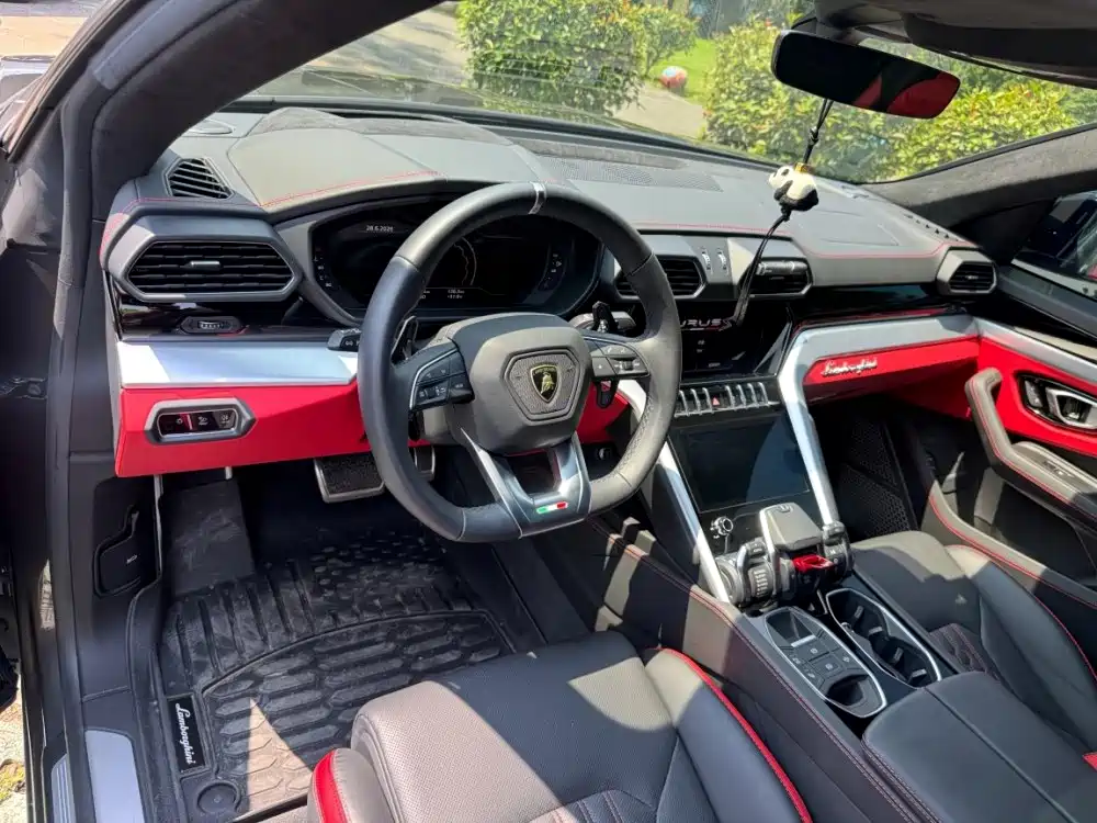 Lamborghini Urus — миниатюра 5