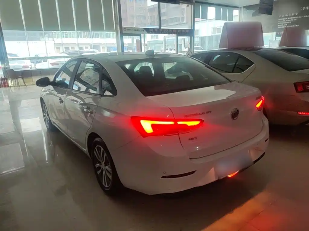 Buick Excelle — миниатюра 23