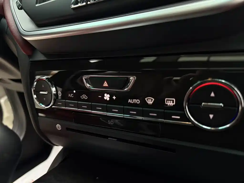 Maserati Ghibli 3.0T Standard Edition, фото 11