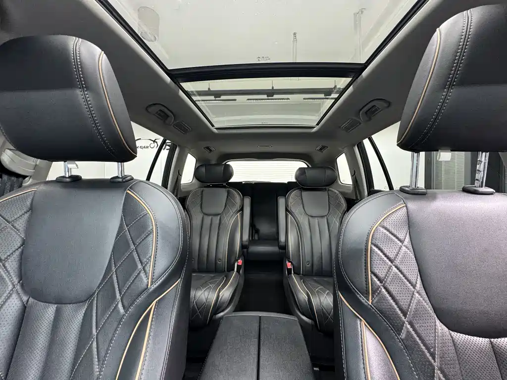 Ford Equator — миниатюра 18