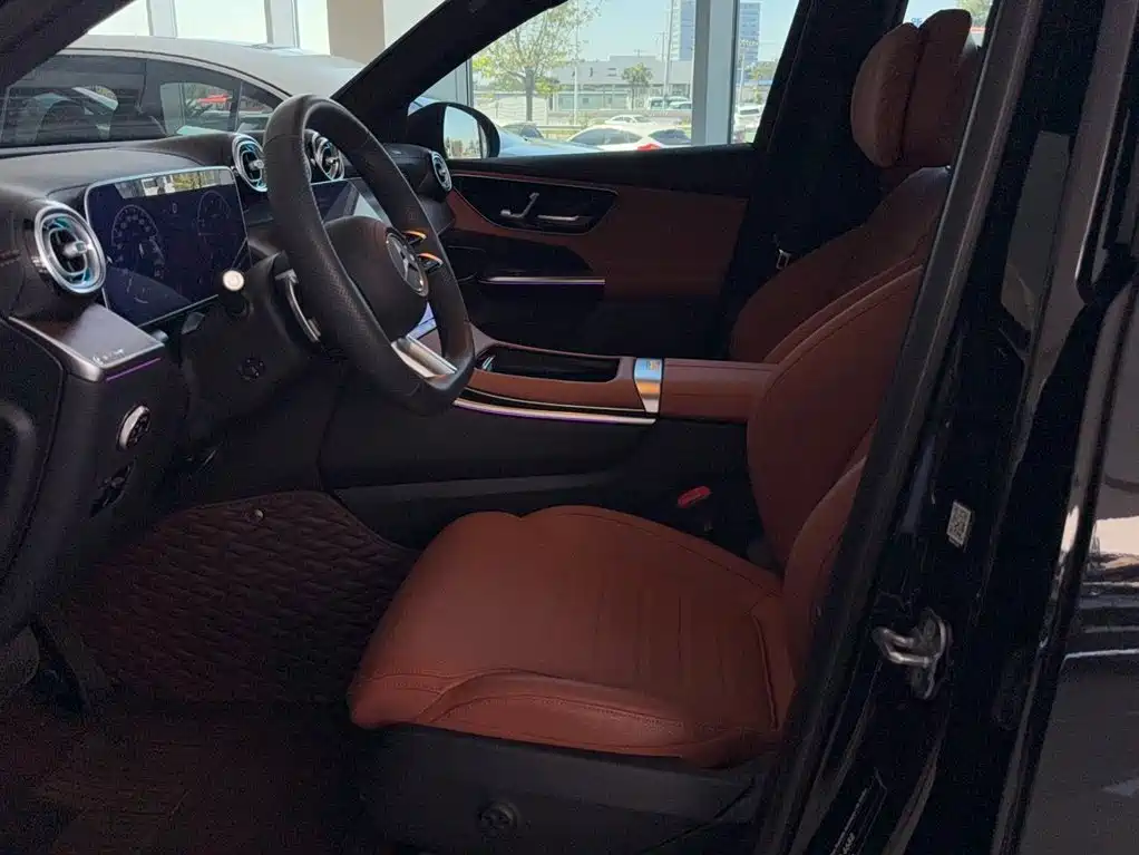 Mercedes-Benz GLC — миниатюра 13
