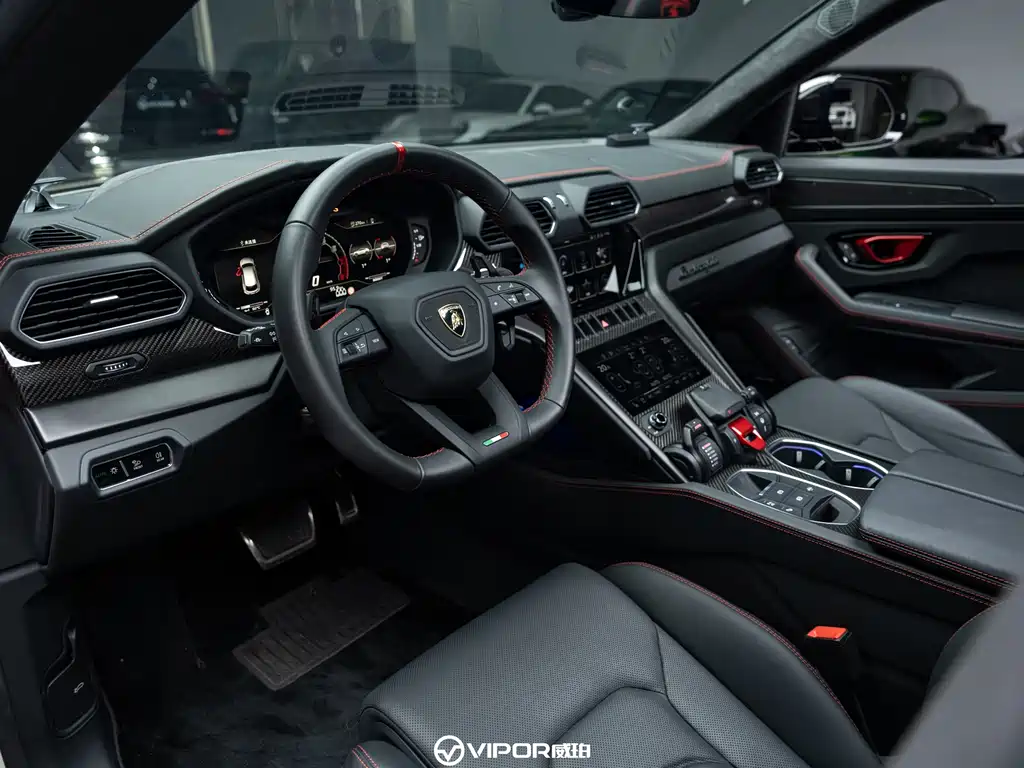 Lamborghini Urus — миниатюра 6