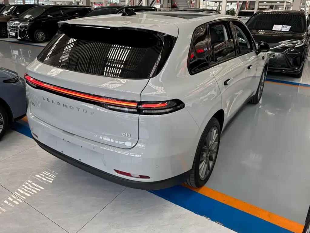 Leapmotor Leapmotor C10 — миниатюра 18
