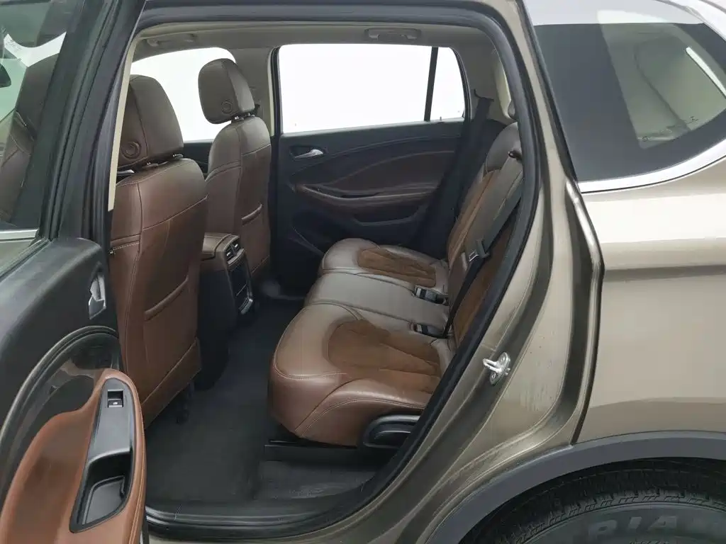 Buick Envision Plus — миниатюра 15