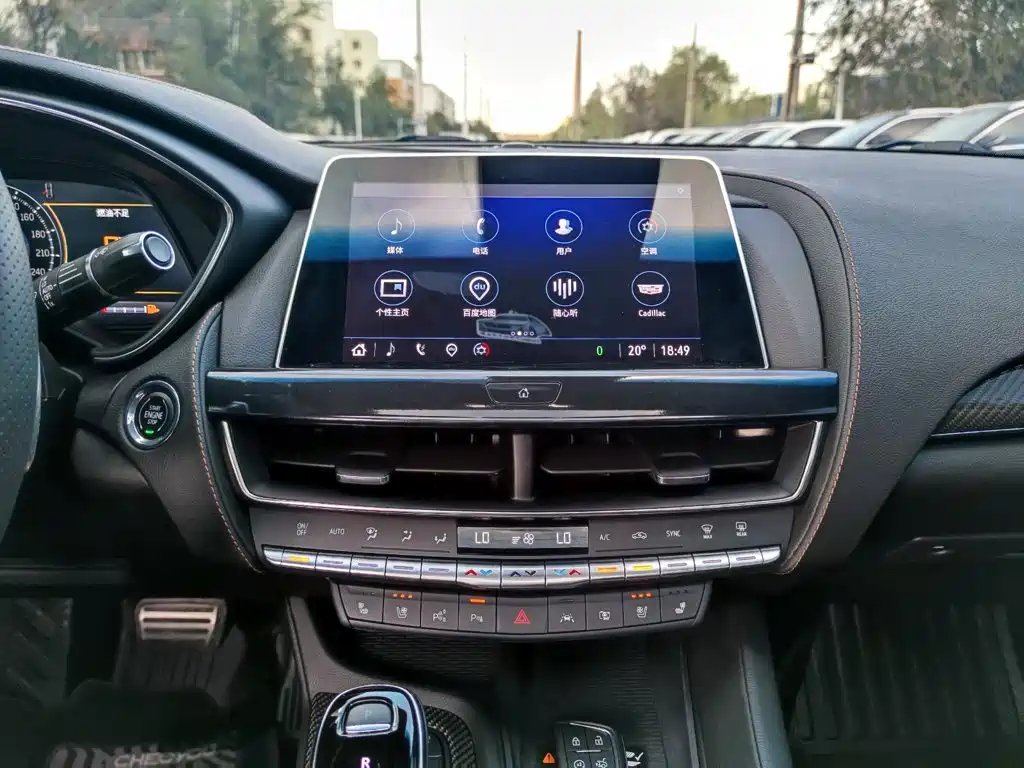 Cadillac CT5 — миниатюра 13