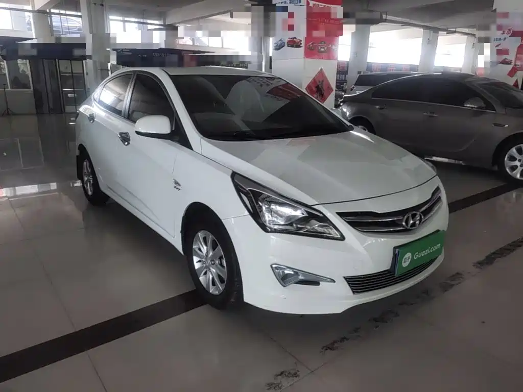 Hyundai Verna — миниатюра 4