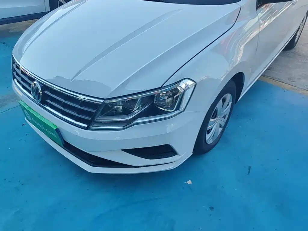Volkswagen Jetta — миниатюра 24