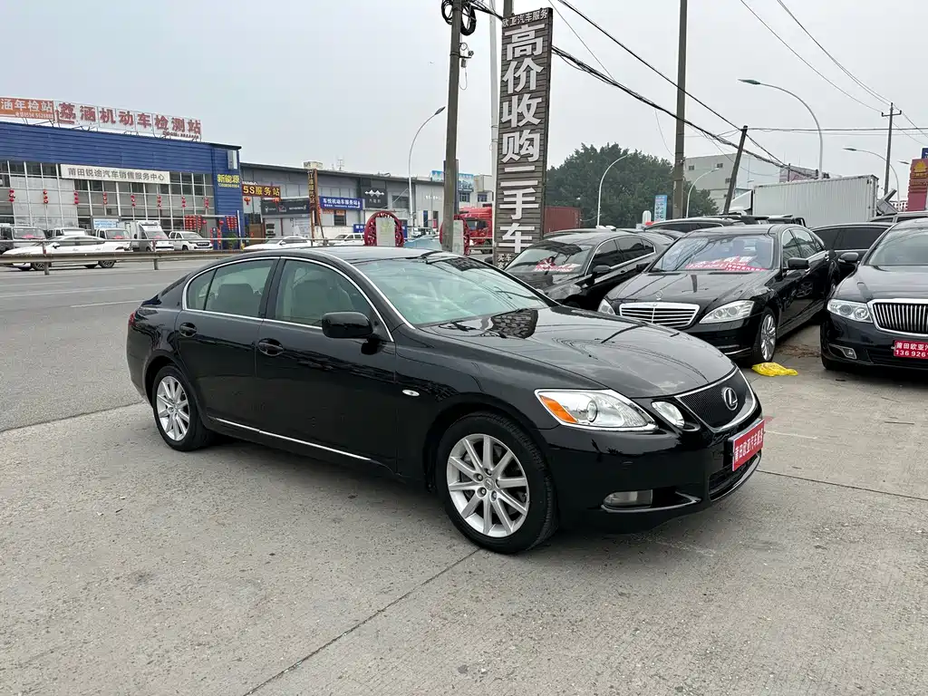 Lexus GS — миниатюра 3