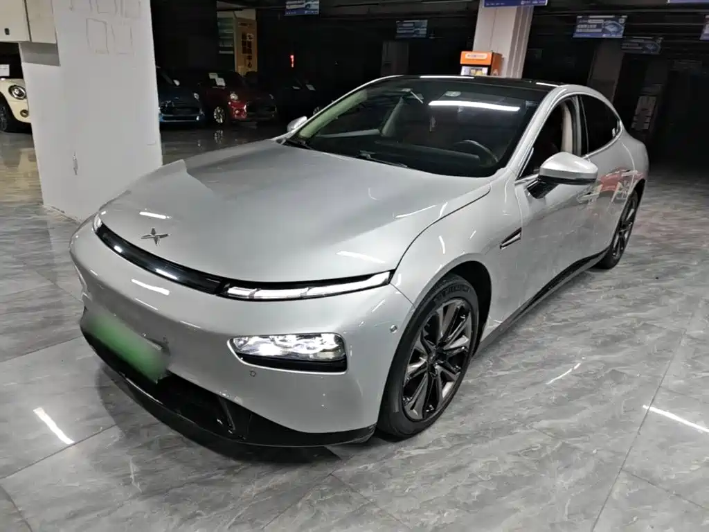 XPeng P7 — миниатюра 2