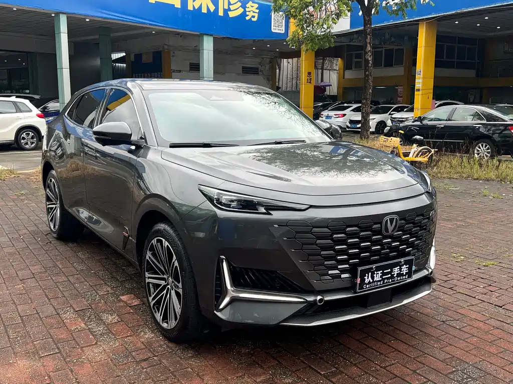 Changan UNI-K iDD — миниатюра 3