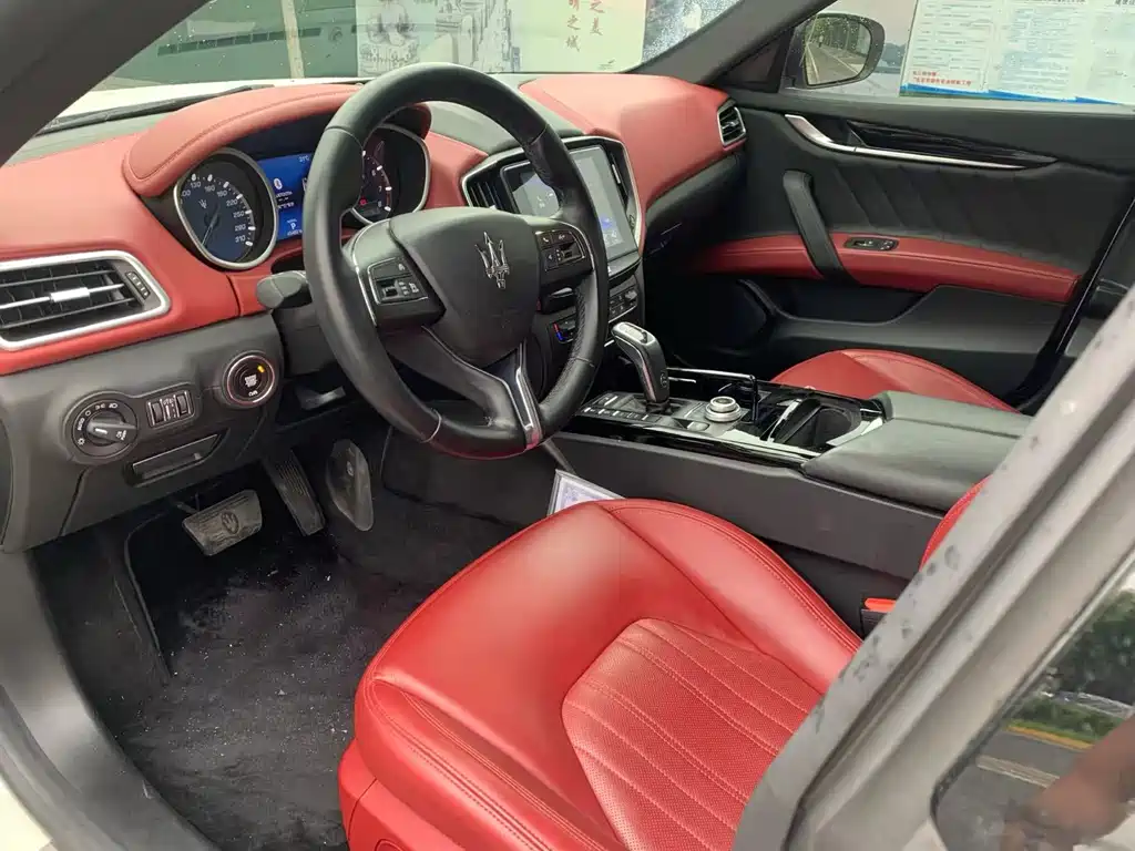 Maserati Ghibli 2019 3.0T Standard V