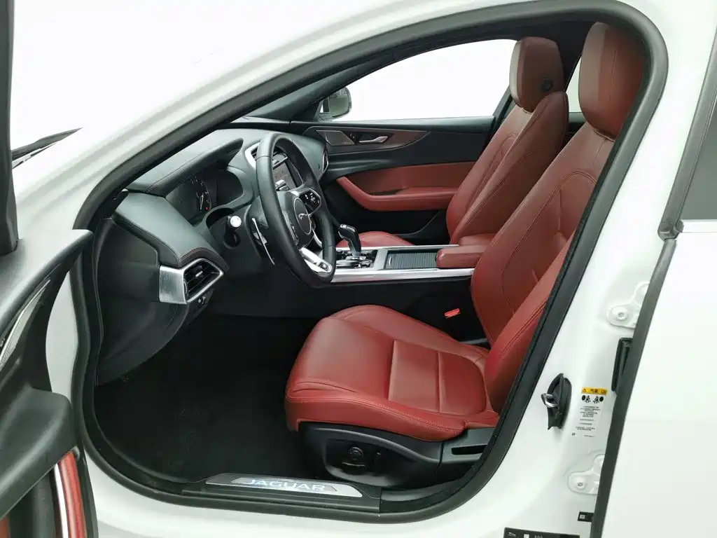 Jaguar XEL — миниатюра 10
