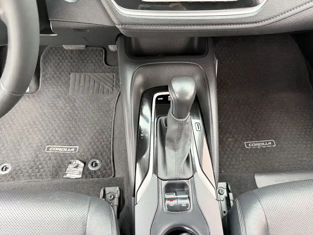 Toyota Corolla — миниатюра 12