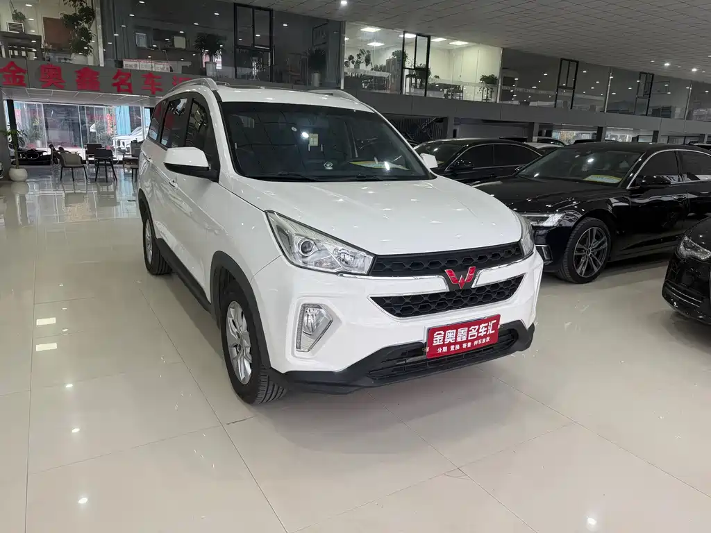 Wuling Hongguang S3 — миниатюра 3