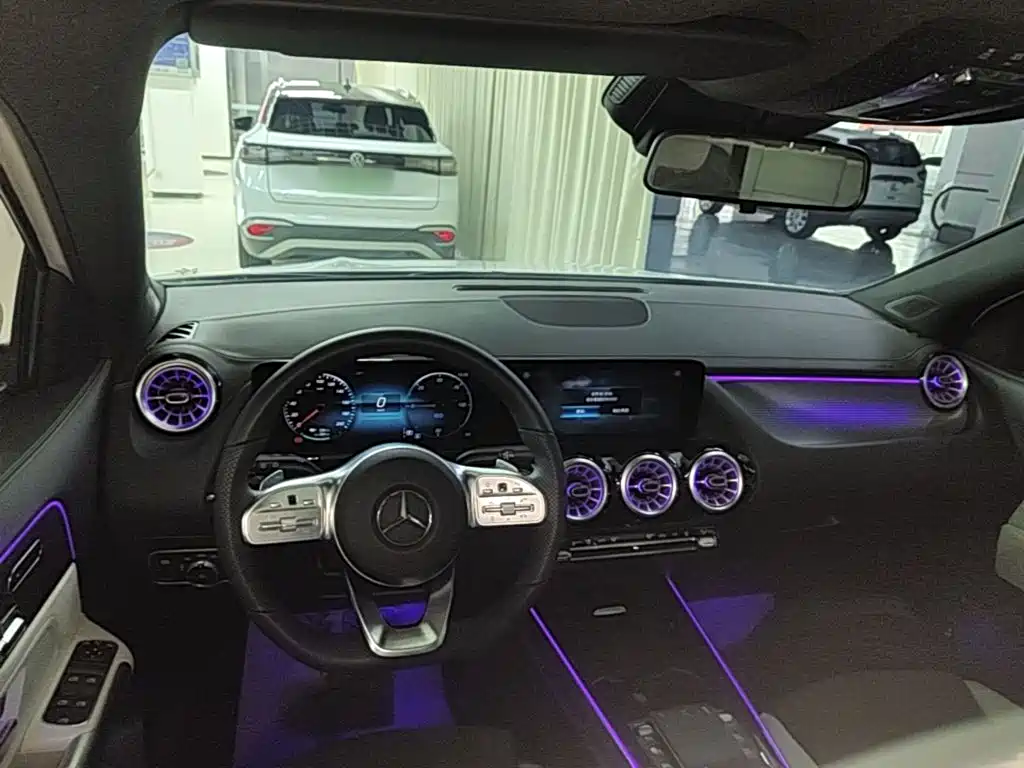 Mercedes-Benz EQA — миниатюра 10