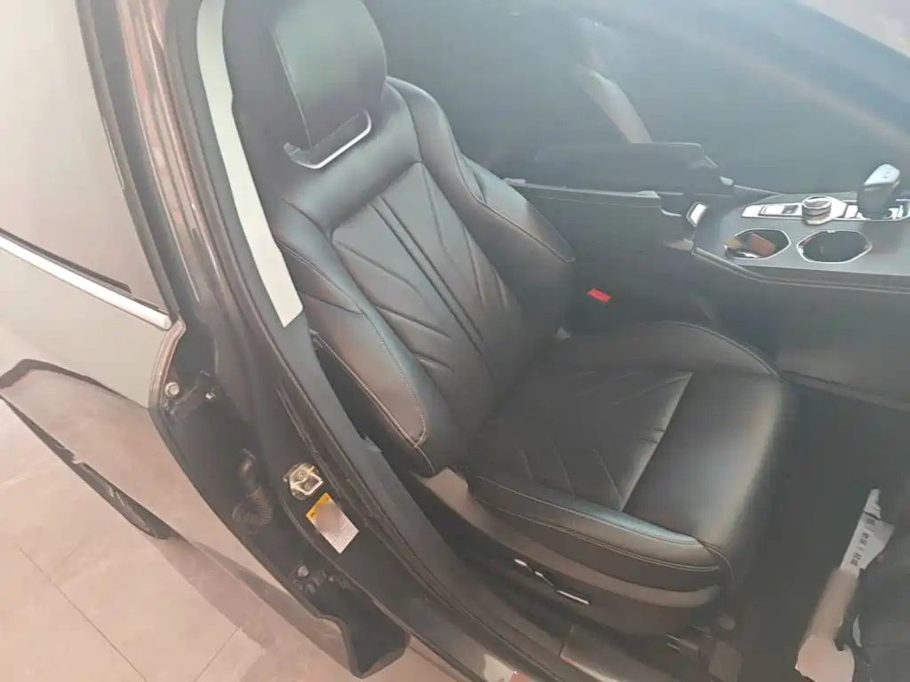 Changan UNI-K iDD — миниатюра 25