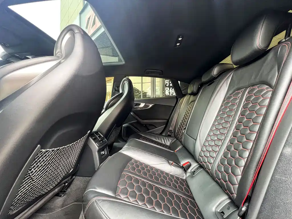 Audi RS 5 — миниатюра 10