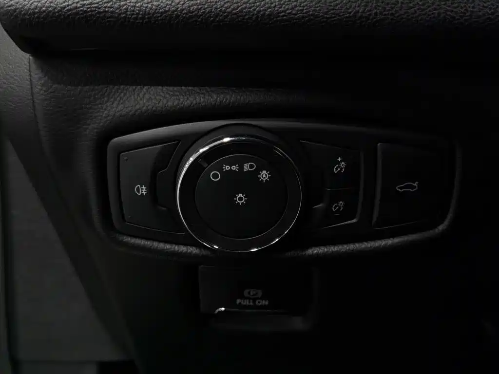 Lincoln MKZ — миниатюра 21