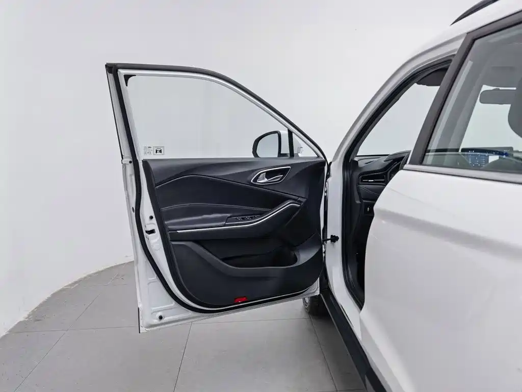 JAC Refine S4 — миниатюра 8