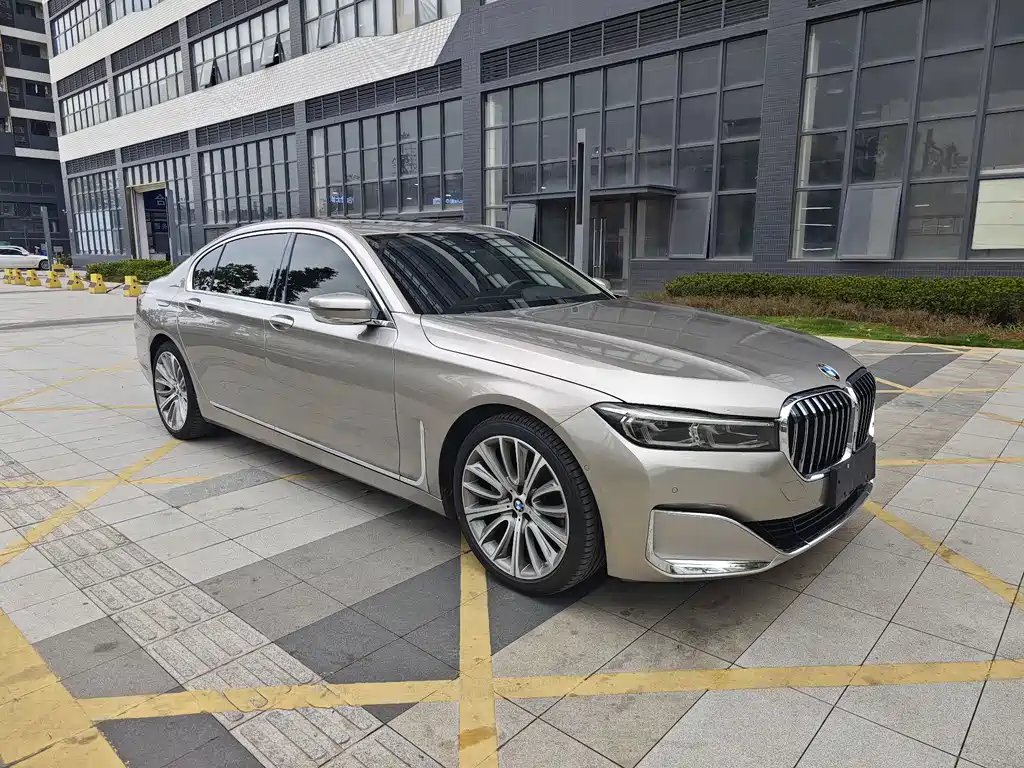 BMW 7 Series 7 2021 740Li Lead Luxury