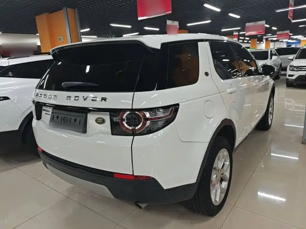Land Rover Discovery Sport — миниатюра 7