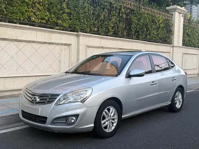 Hyundai Elantra Yuedong