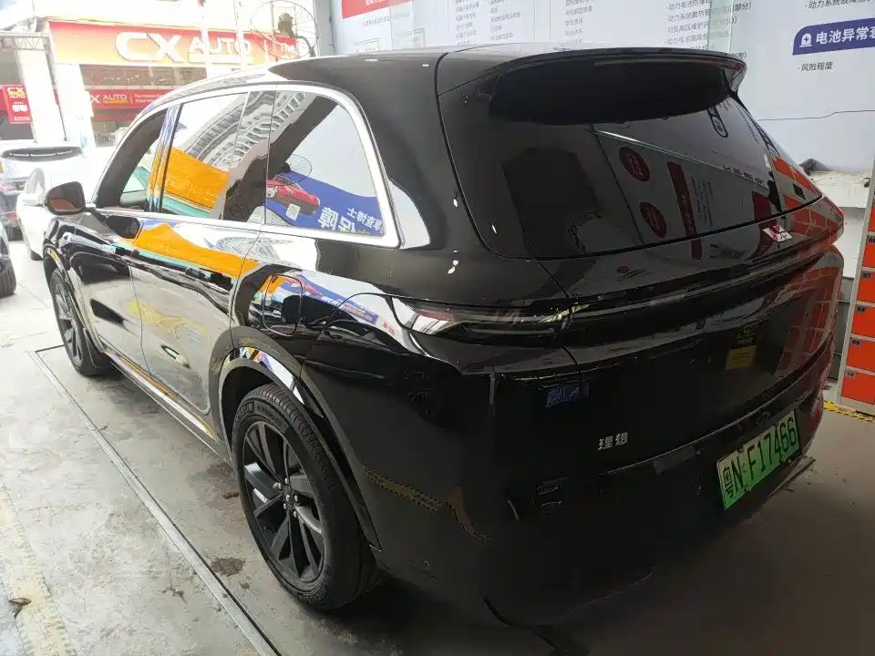 Li Auto Li L8 — миниатюра 2
