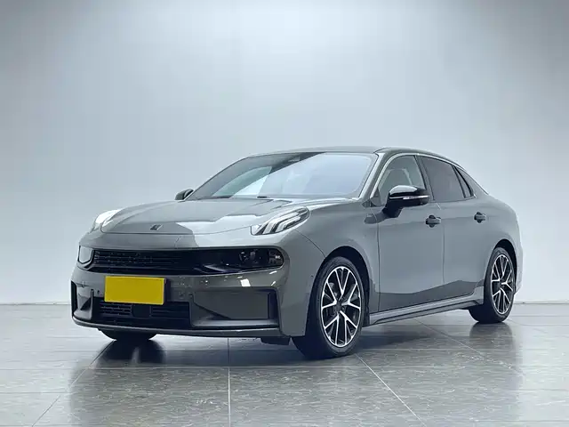 2021 Lynk & Co 03
