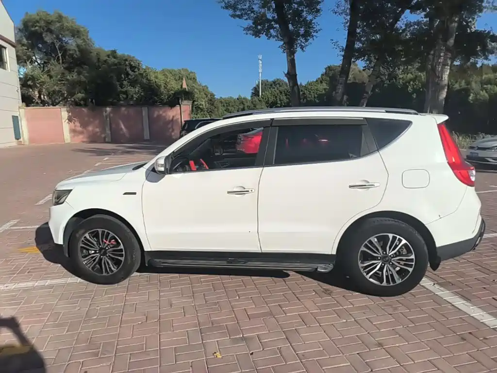 Geely Vision X6 — миниатюра 4
