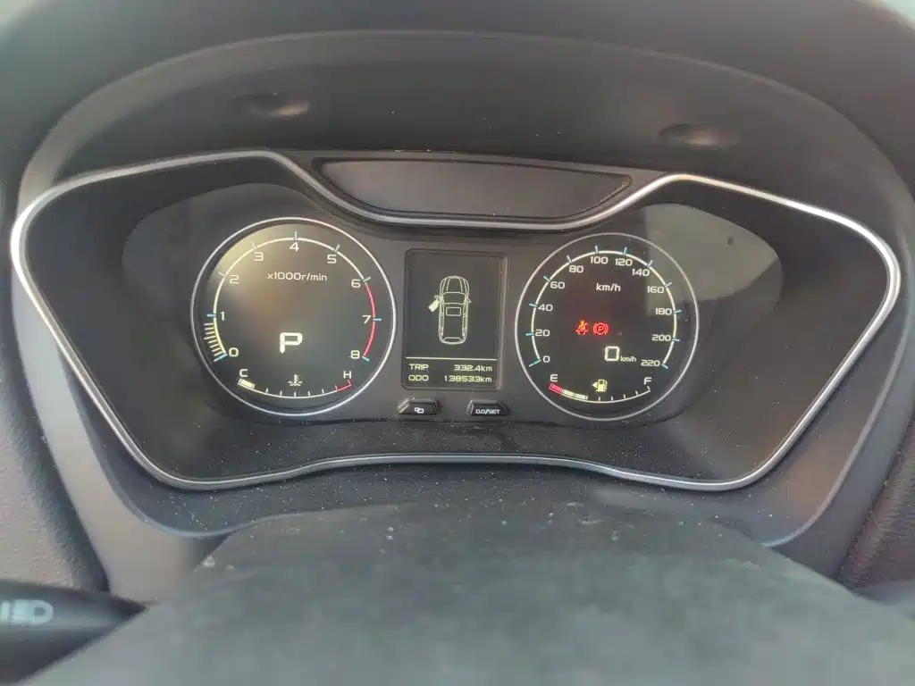 Geely Vision X6 — миниатюра 13