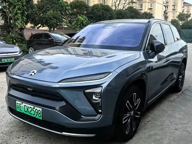 NIO ES6