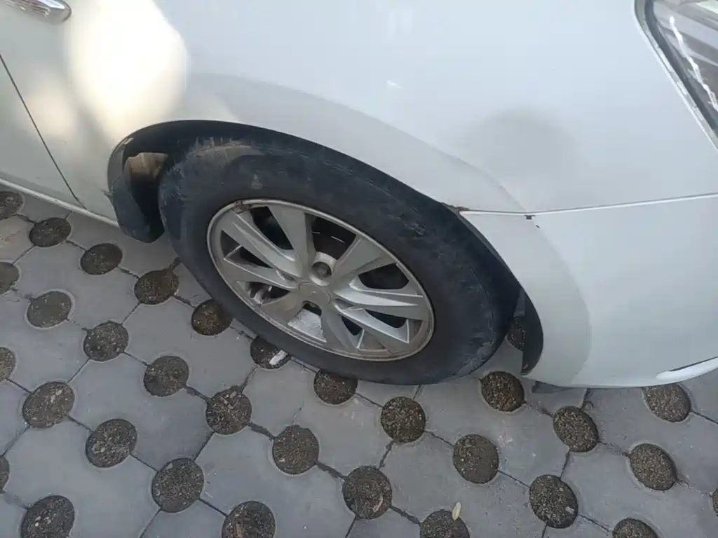 Chevrolet Sail — миниатюра 12