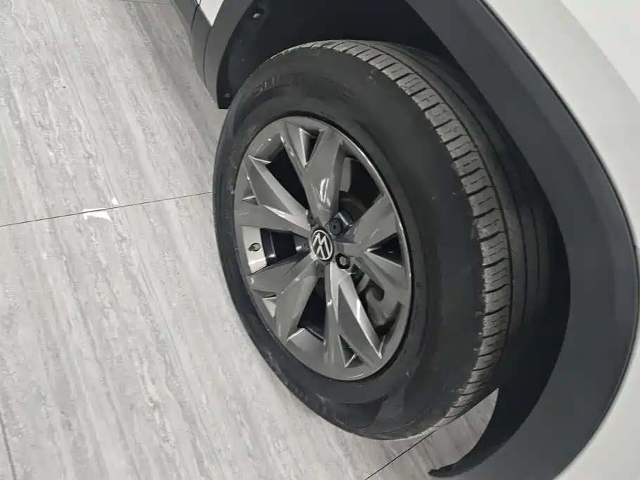 Volkswagen Teramont — миниатюра 6