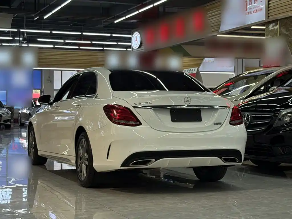Mercedes-Benz C-Class — миниатюра 5