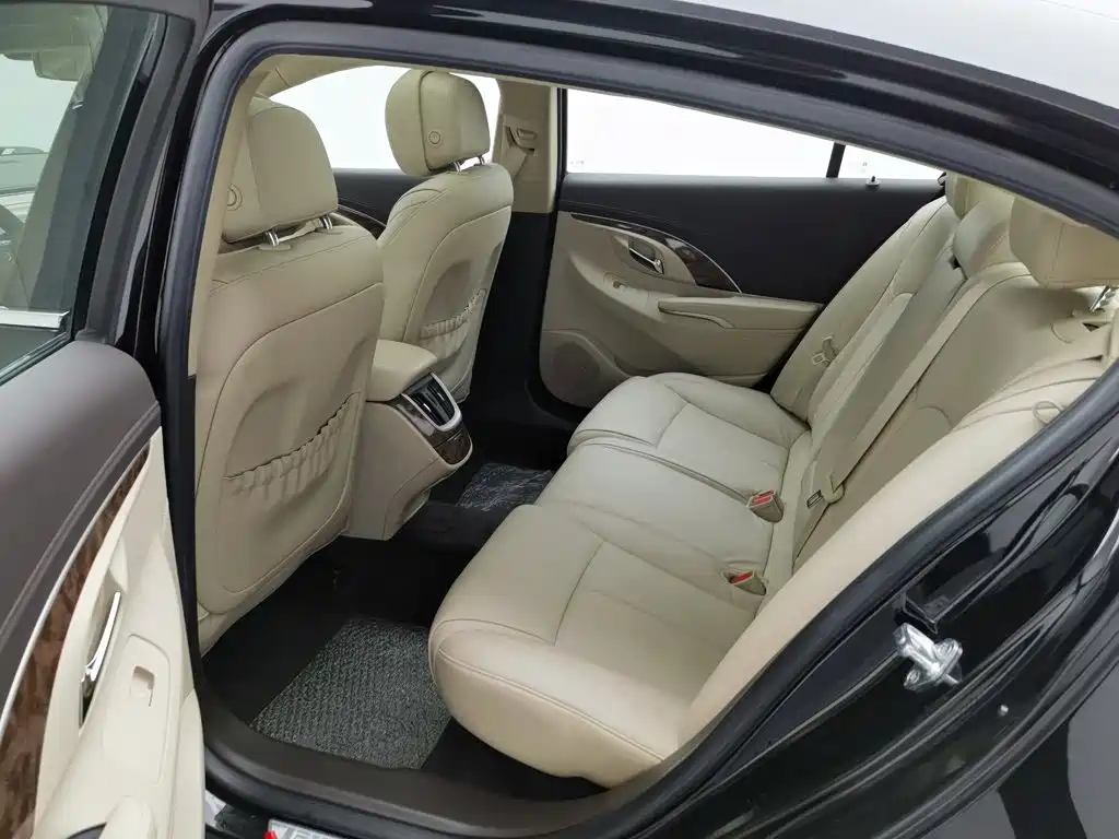 Buick LaCrosse — миниатюра 15