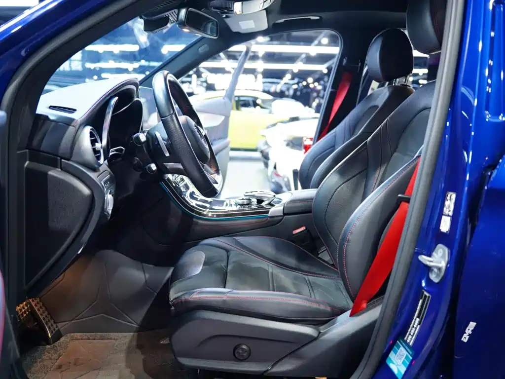 Mercedes-Benz GLC AMG — миниатюра 17