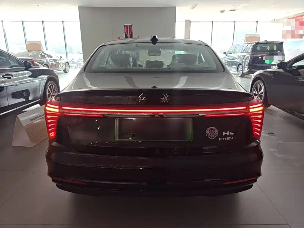 Hongqi Hongqi H5 PHEV — миниатюра 6