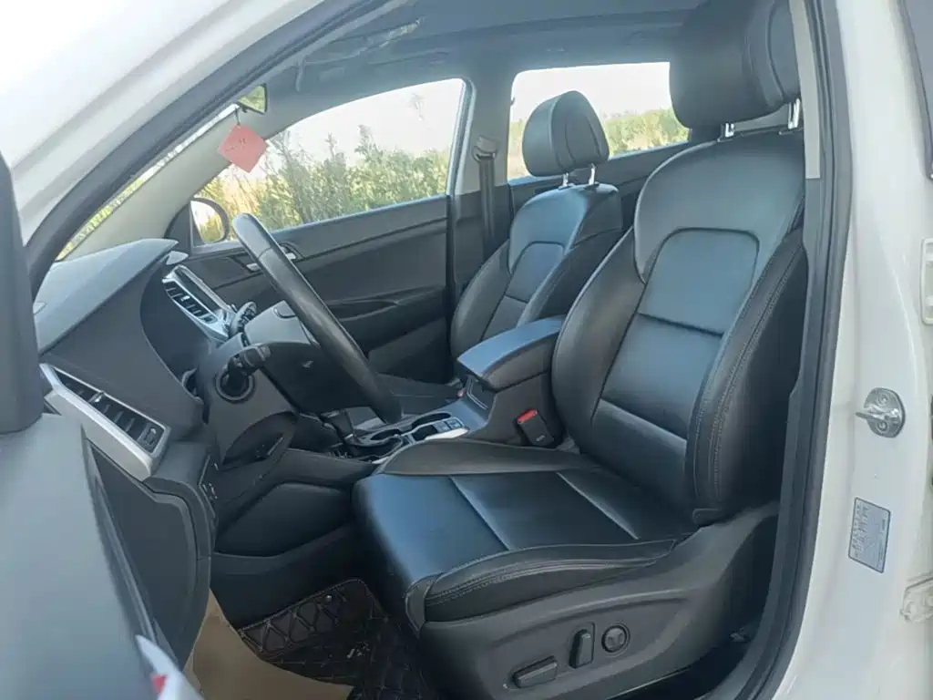 Hyundai Tucson — миниатюра 15