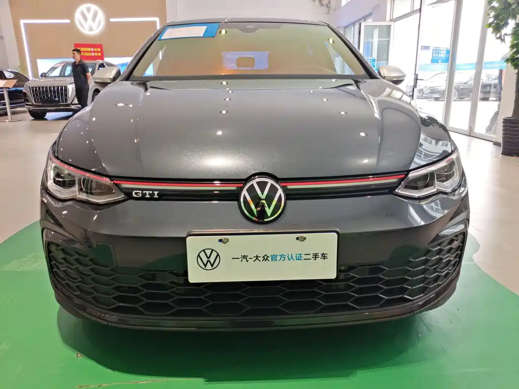 Volkswagen Golf GTI GTI 2023 380TSI DSG GTI