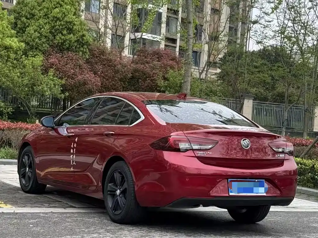 Buick Regal — миниатюра 5
