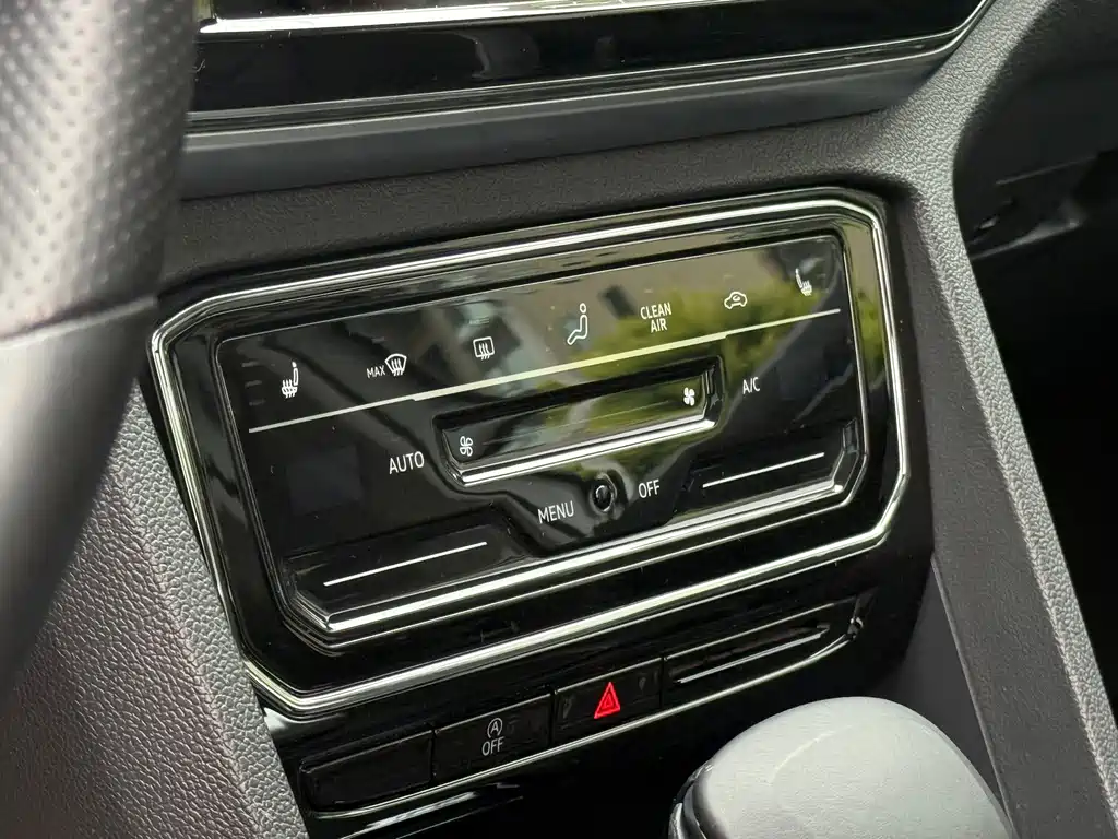 Volkswagen Teramont — миниатюра 7
