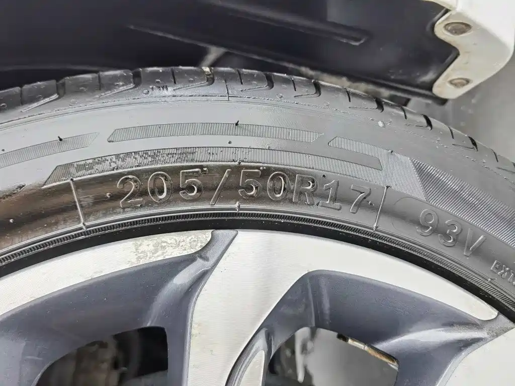 Geely Emgrand GL — миниатюра 24